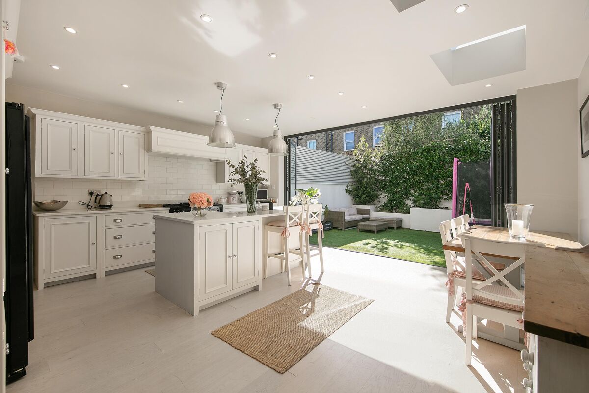 house for sale in Ringmer Avenue, Fulham, London, SW6 FLH012187356