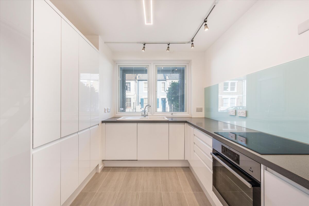 house for sale in Holyport Road, Fulham, SW6 FLH012191218 Knight Frank