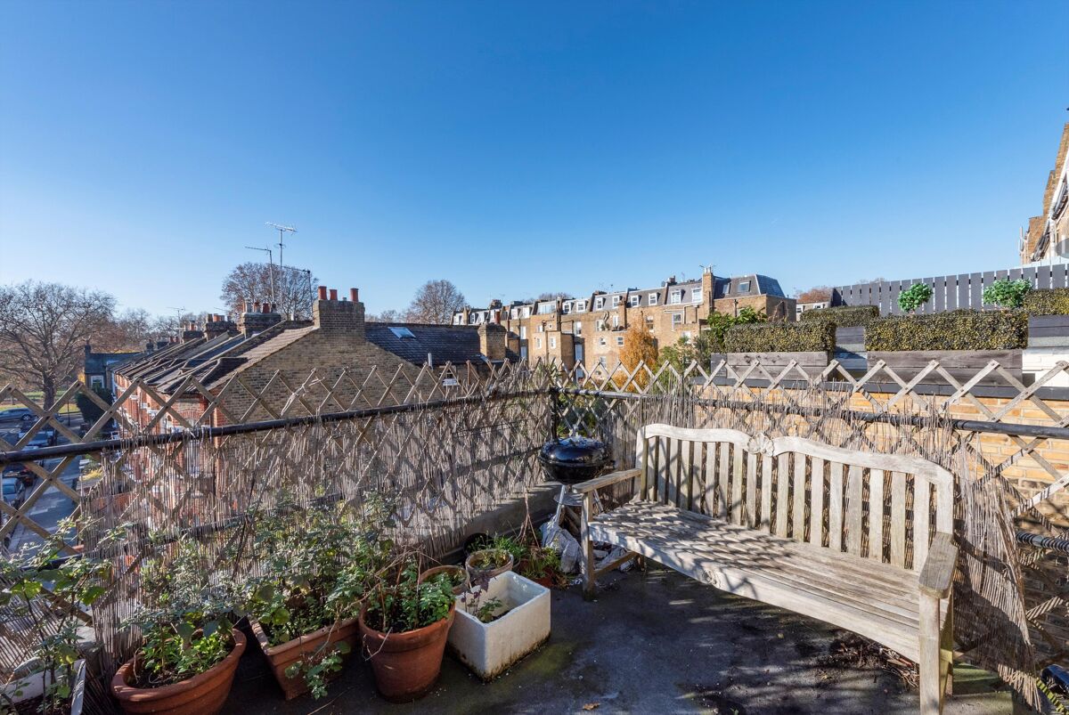 flat for sale in Harwood Road, Fulham, SW6 FLH012199693 Knight Frank