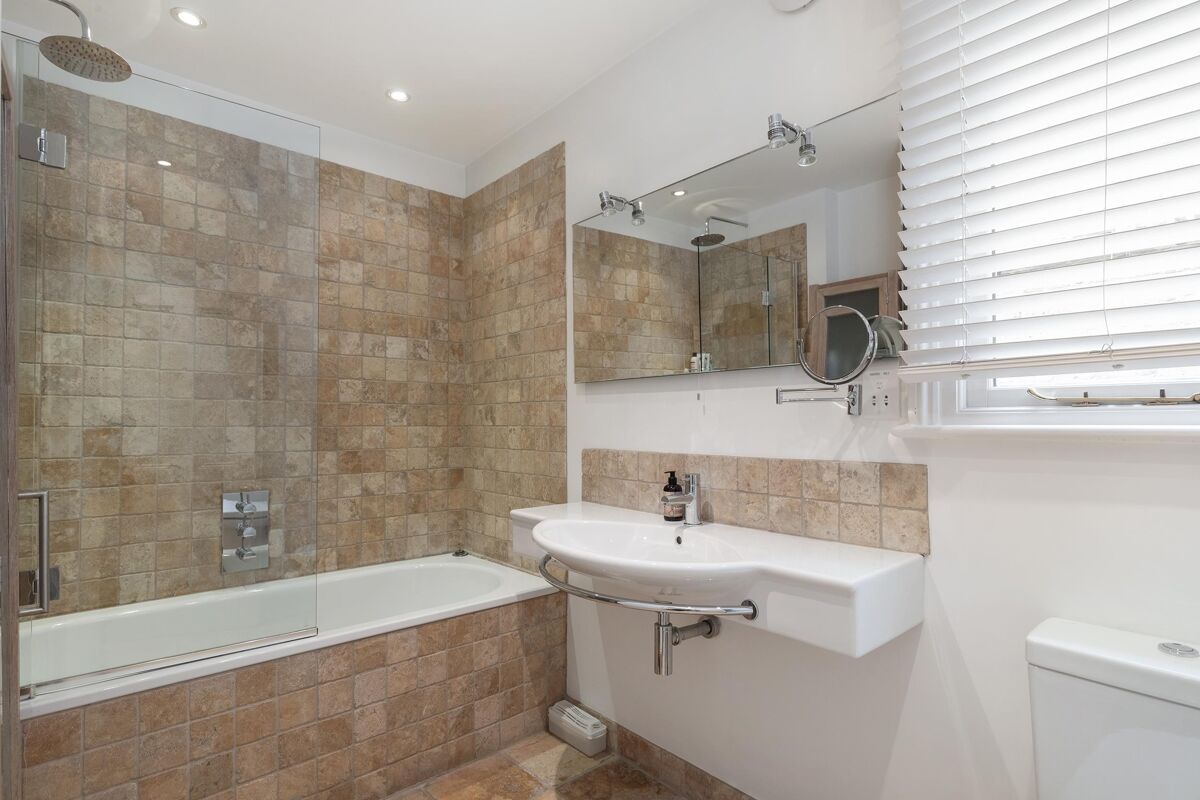 house for sale in Blake Gardens, London, SW6. FLH012215838 Knight Frank