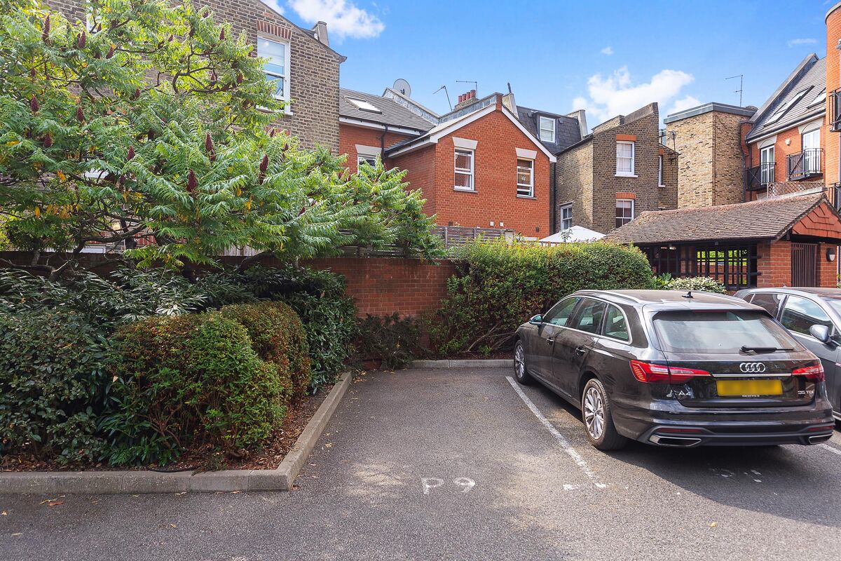 flat for sale in Parsons Green Lane, London, SW6 FLH012229173