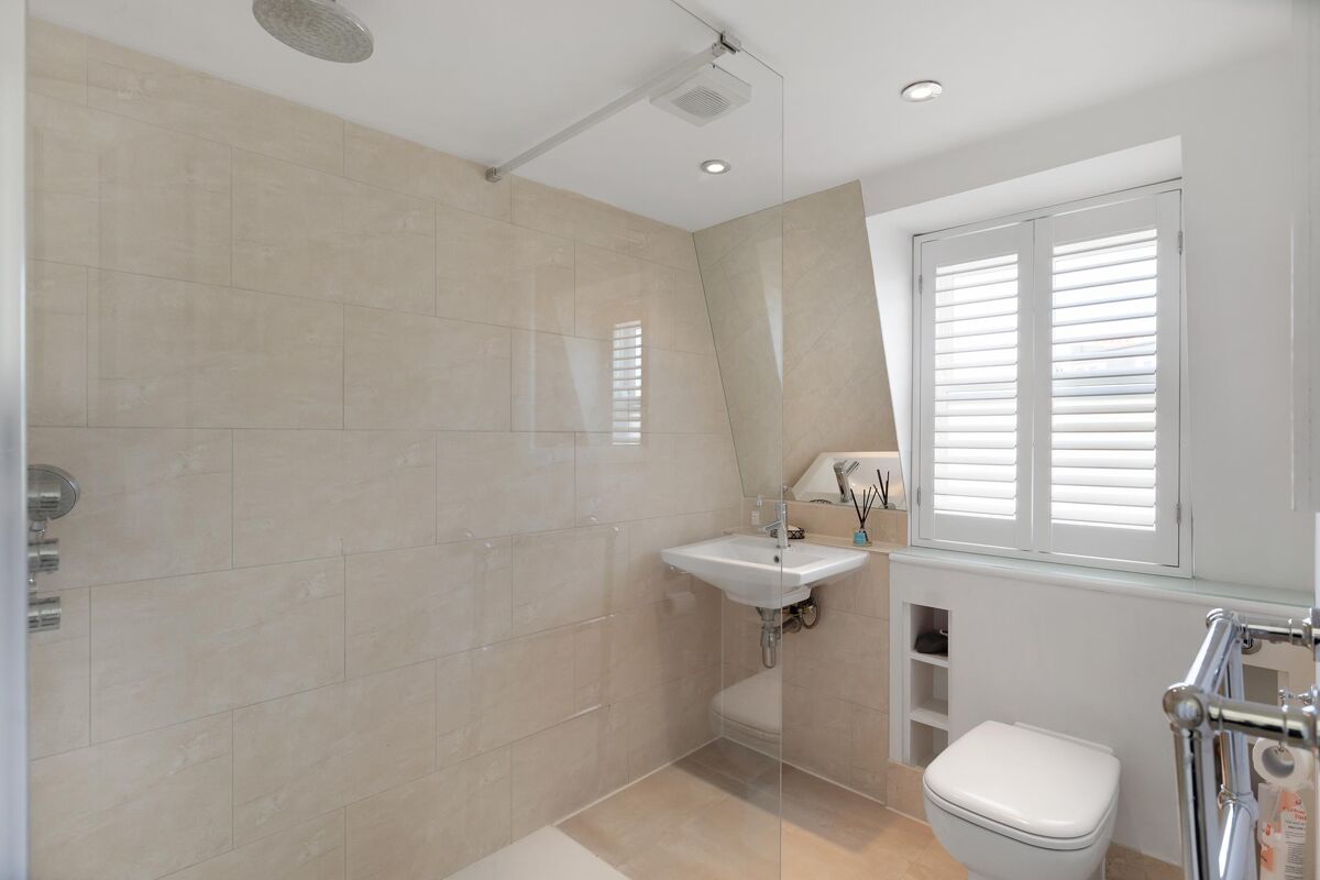 house for sale in Parkville Road, Fulham, London, SW6 FLH012293581