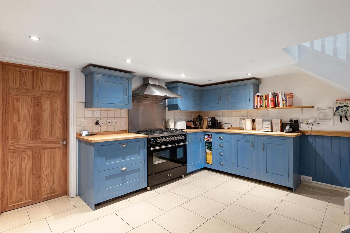 5 bedroom house for sale in Cranbury Road, London SW6 Knight Frank