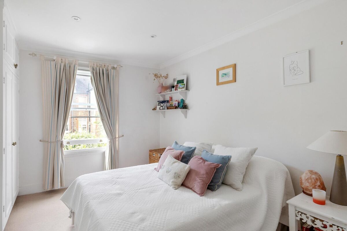 5 bedroom house for sale in Cranbury Road, London SW6 Knight Frank