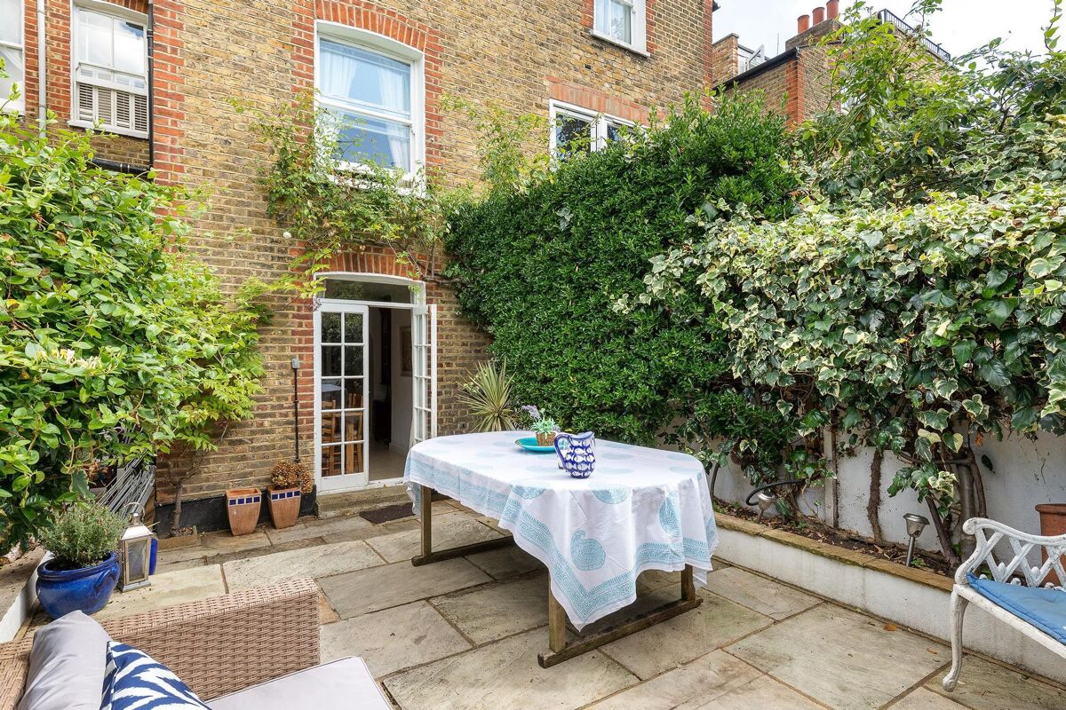 5 bedroom house for sale in Cranbury Road, London SW6 Knight Frank
