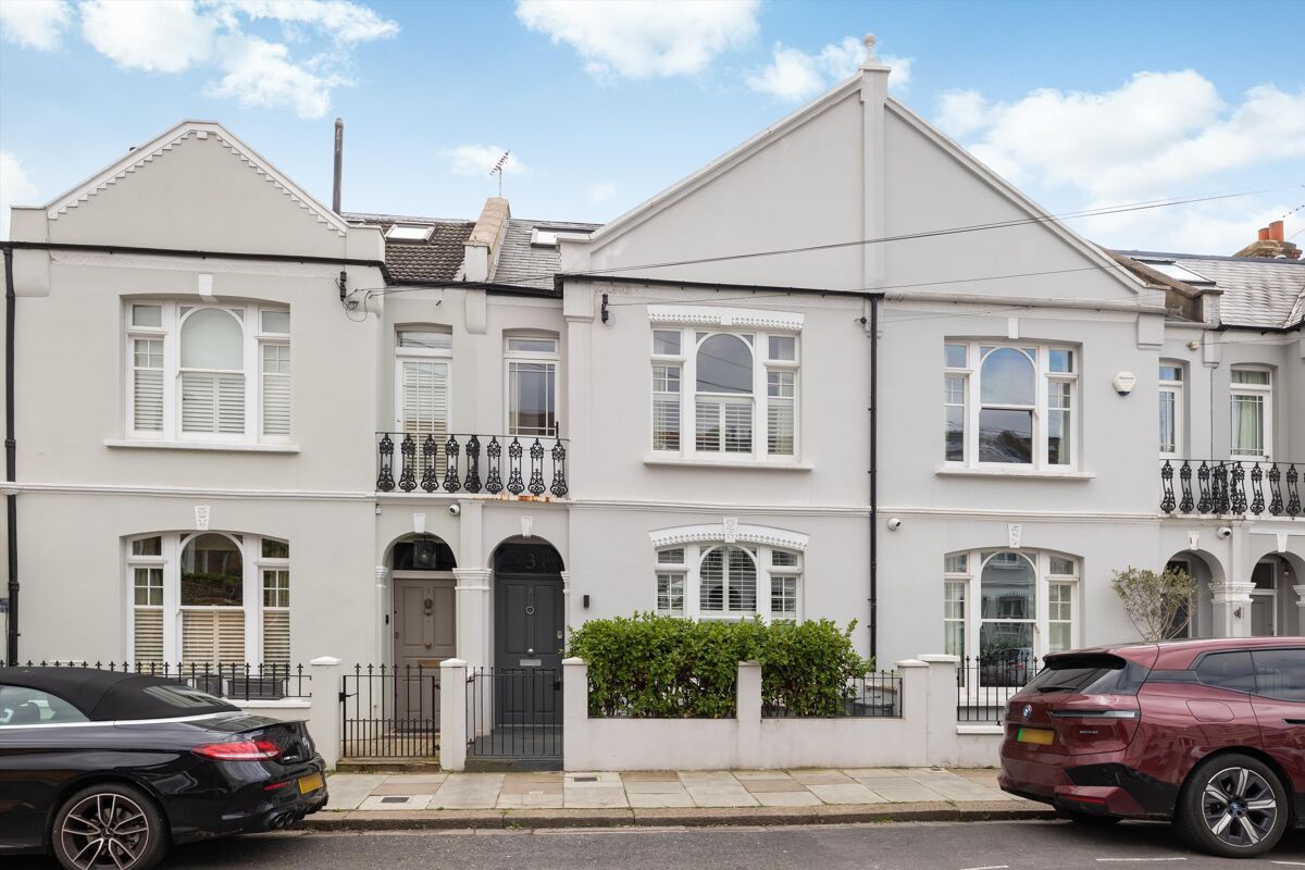 house for sale in Wardo Avenue, London, SW6 FLH012302061 Knight Frank