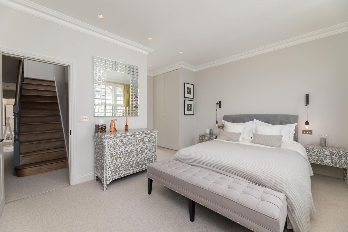 house for sale in Wardo Avenue, London, SW6 FLH012302061 Knight Frank