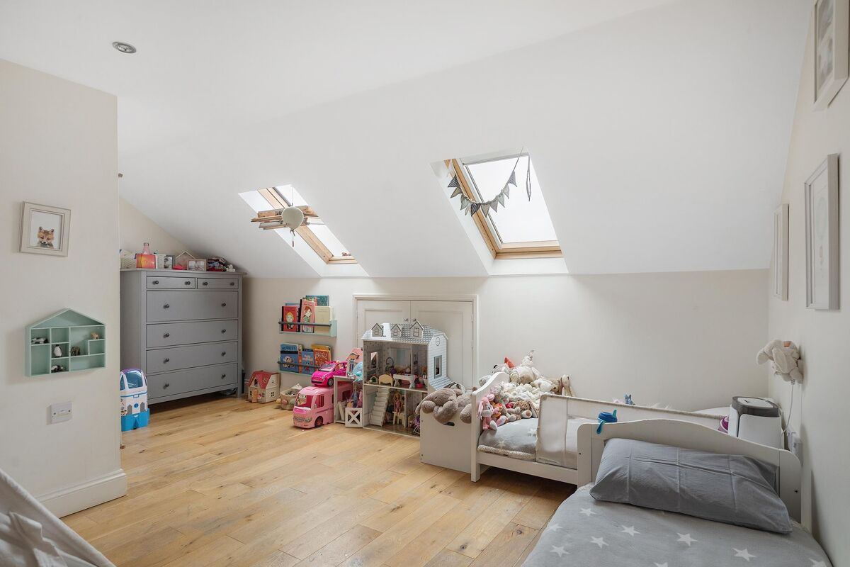 house for sale in Harbledown Road, London, SW6 FLH012327561 Knight