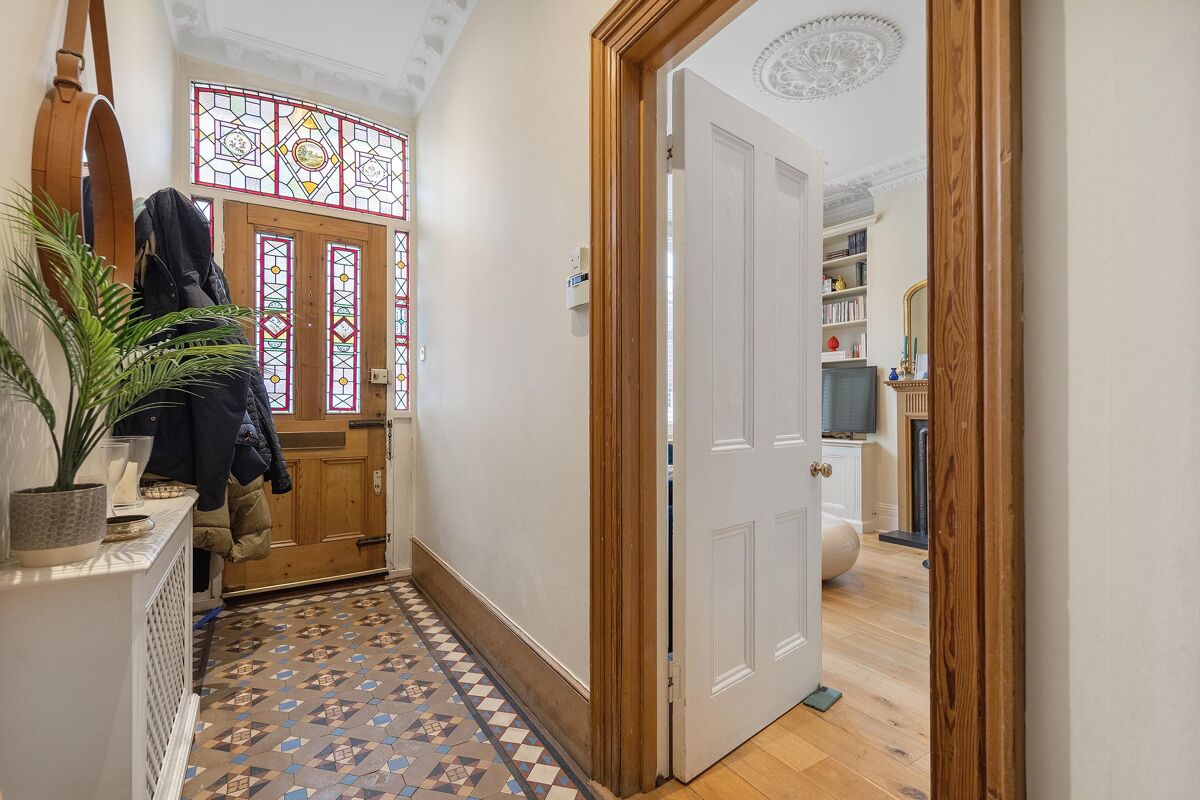 house for sale in Harbledown Road, London, SW6 FLH012327561 Knight