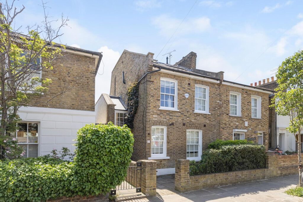 Image of Haldane Road, Fulham SW6