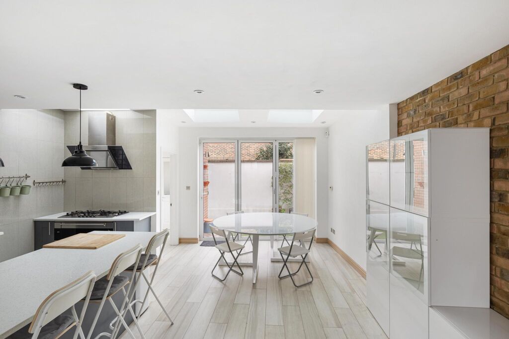 Image of Colehill Lane, London, SW6.