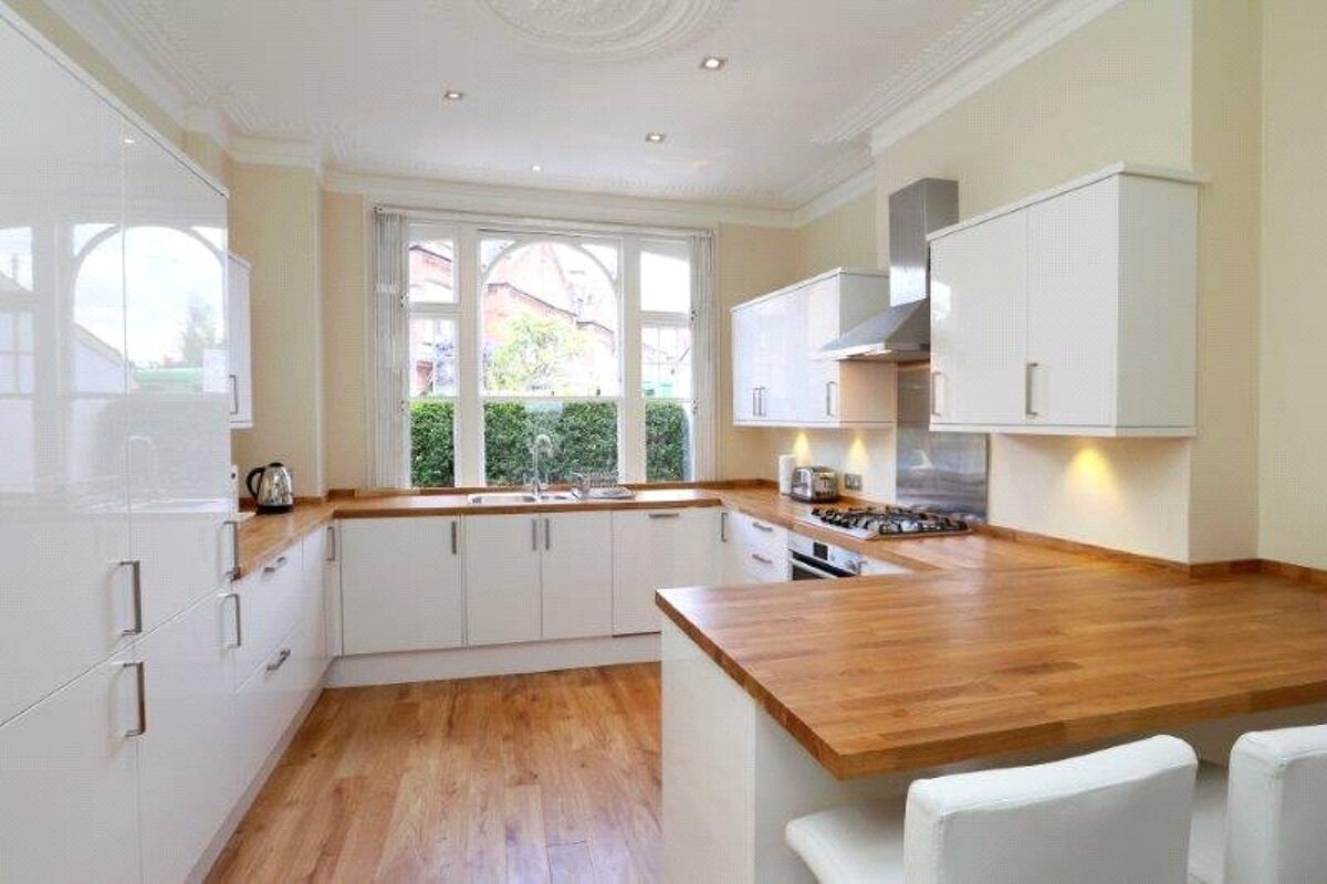 house for sale in Bovingdon Road, Fulham, London, SW6 FLH130042