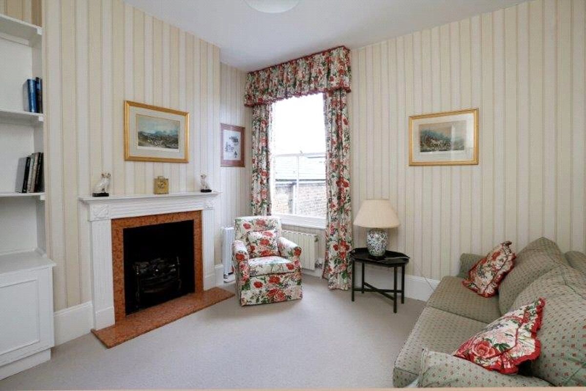 house for sale in Bovingdon Road, Fulham, London, SW6 FLH130042