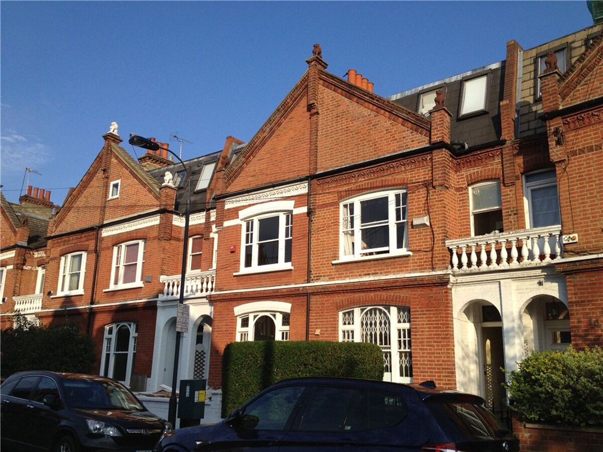 house for sale in Bovingdon Road, Fulham, London, SW6 FLH130042