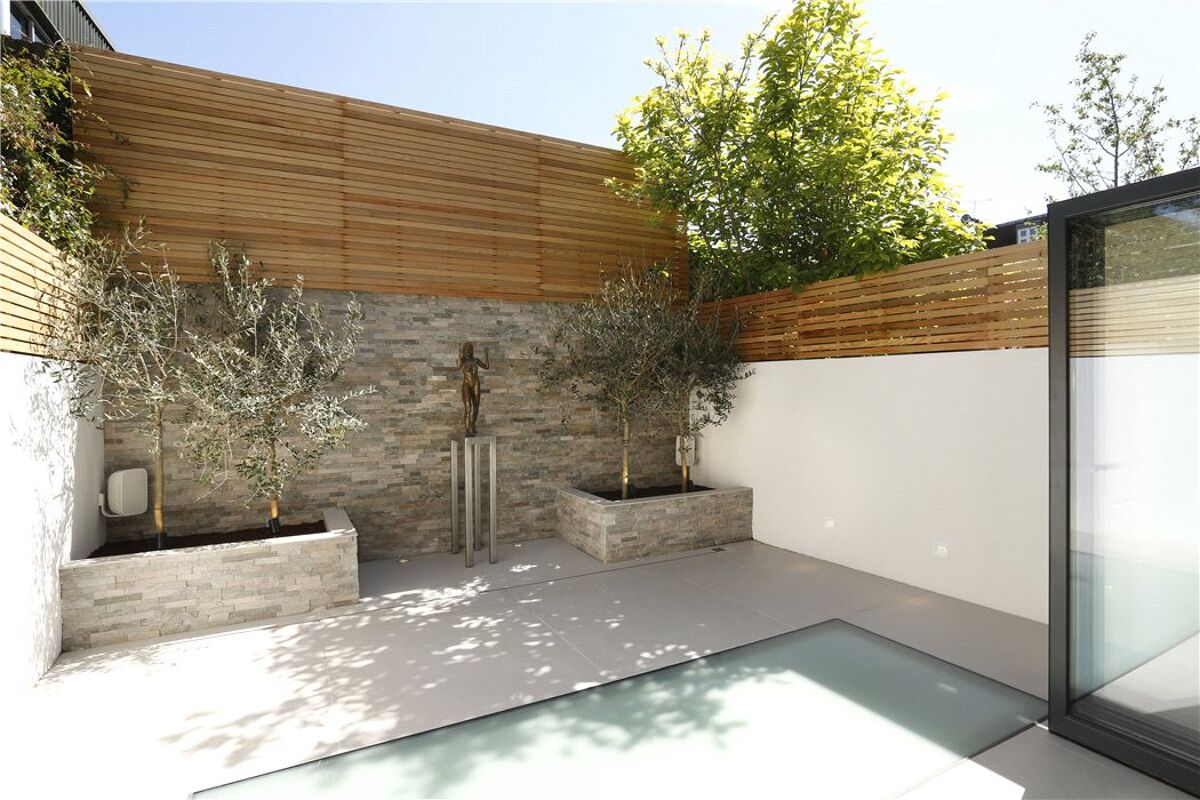 house for sale in Studdridge Street, Parsons Green, Fulham, London, SW6 FLH140077 Knight Frank