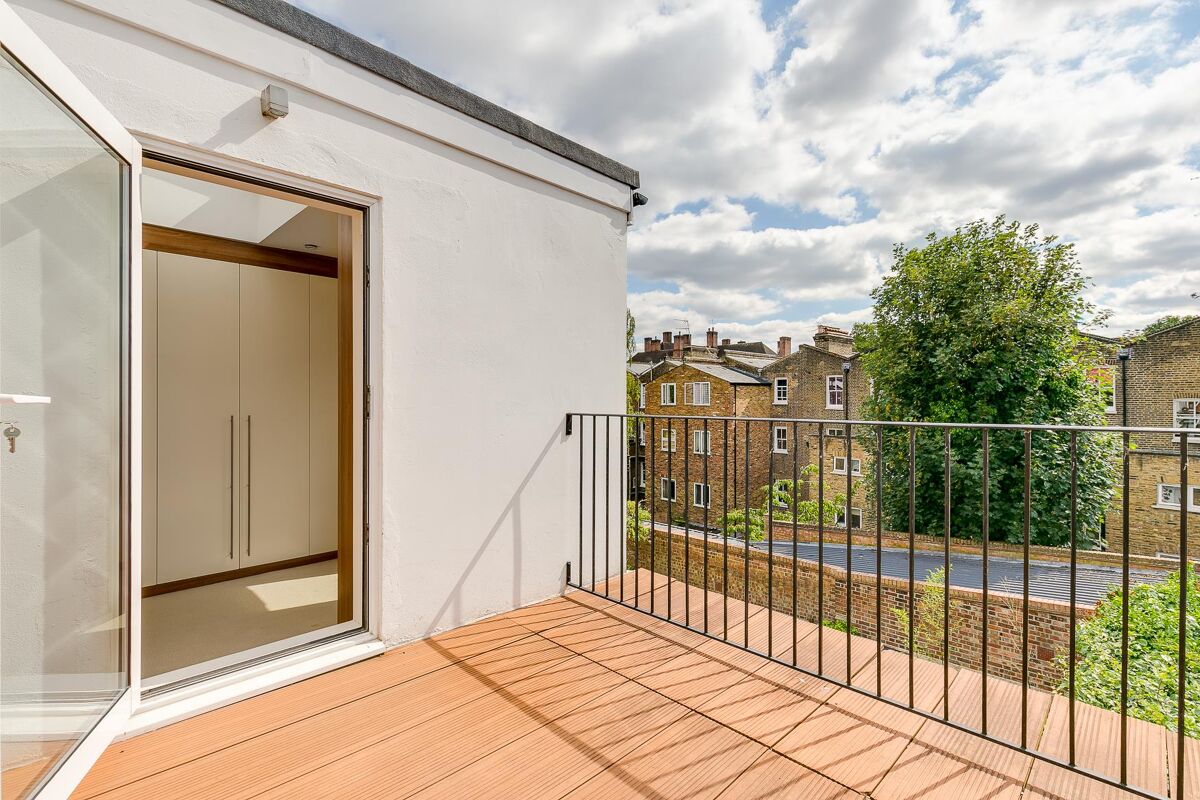 house for sale in Waterford Road, Fulham, SW6 FLH140202 Knight Frank