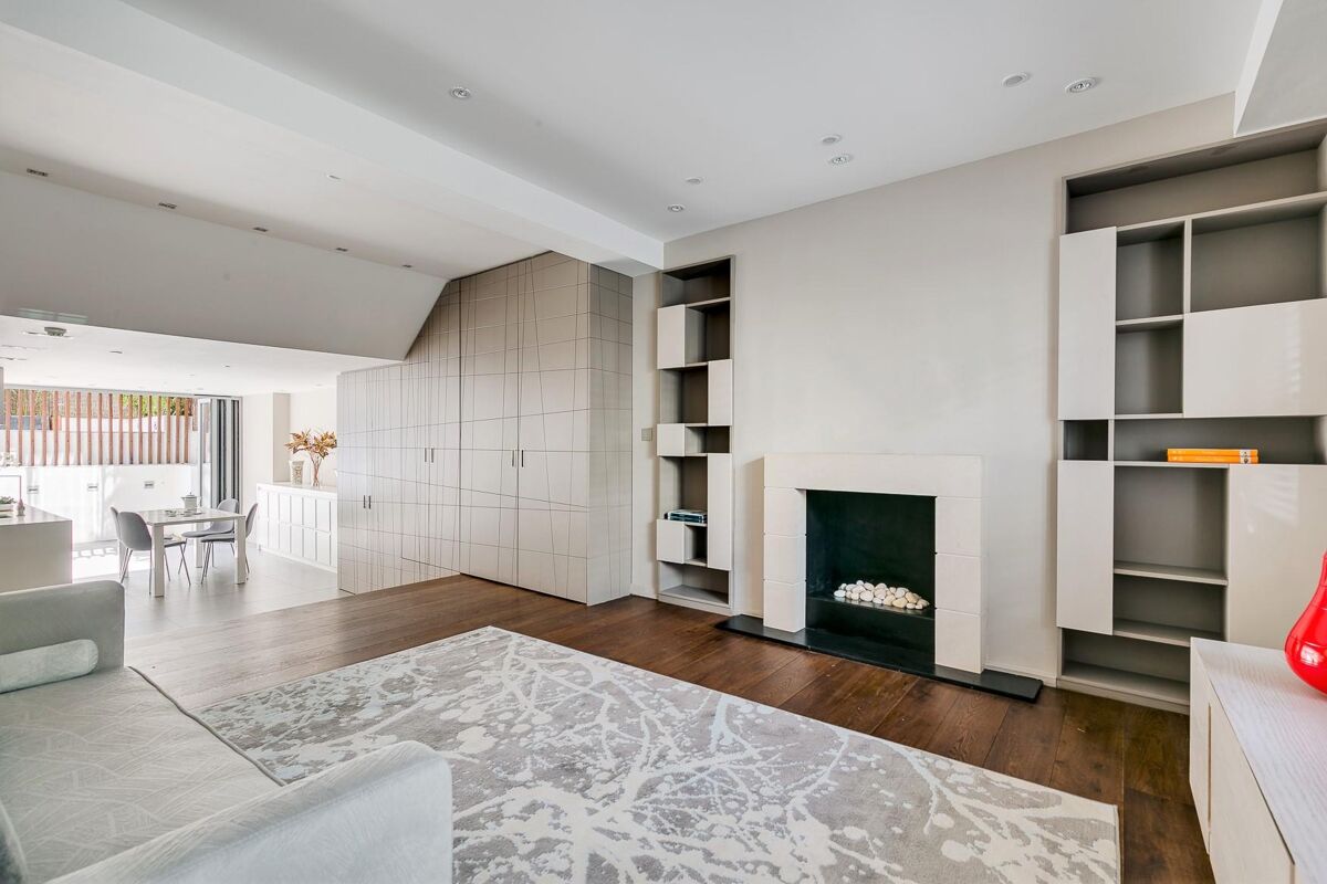 house for sale in Waterford Road, Fulham, SW6 FLH140202 Knight Frank