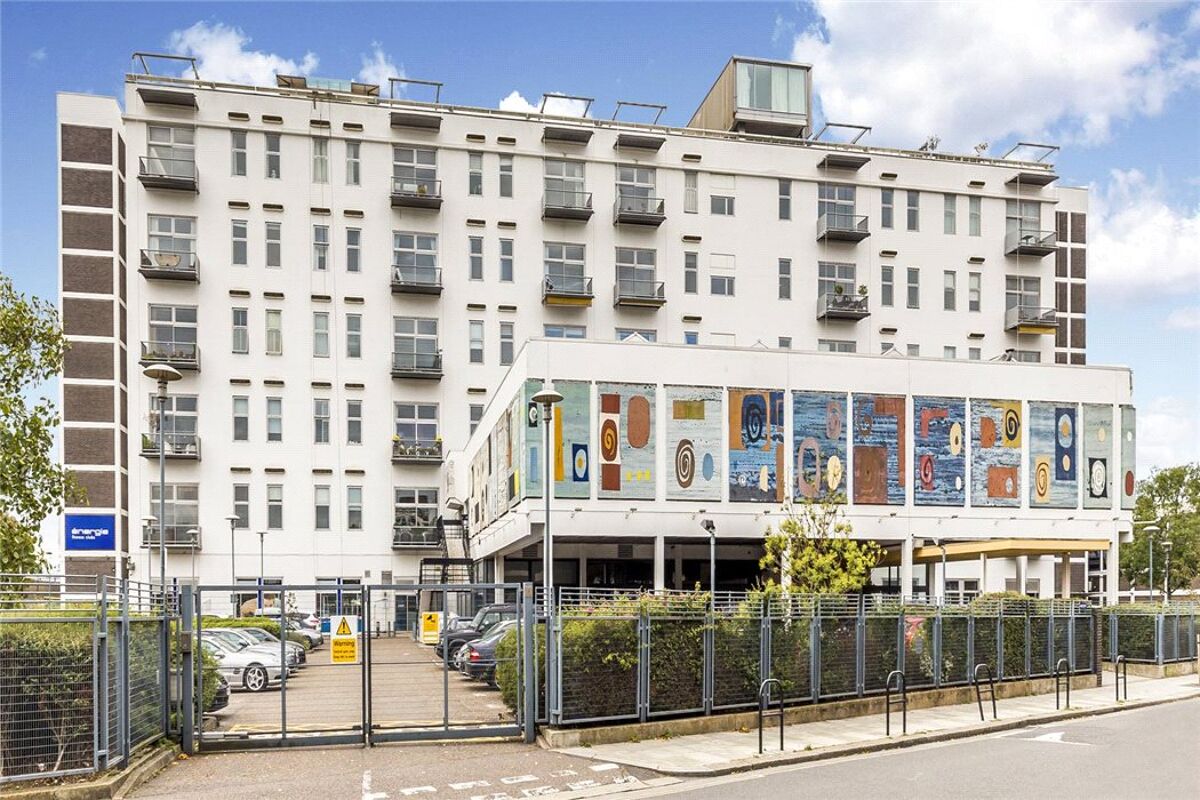 flat for sale in The Piper Building, Peterborough Road, London, SW6