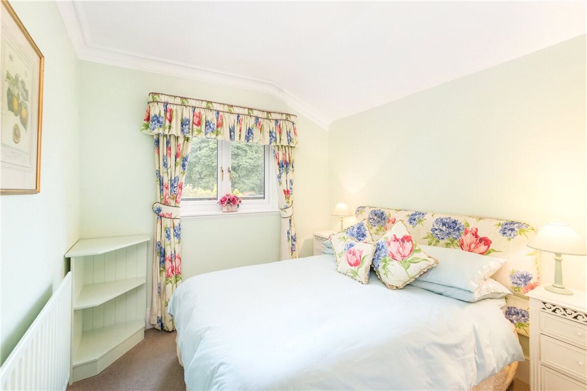 house for sale in Hugon Road, Fulham, London, SW6 FLH150214 Knight