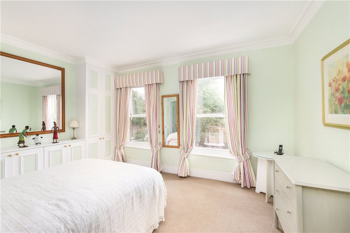 house for sale in Hugon Road, Fulham, London, SW6 FLH150214 Knight