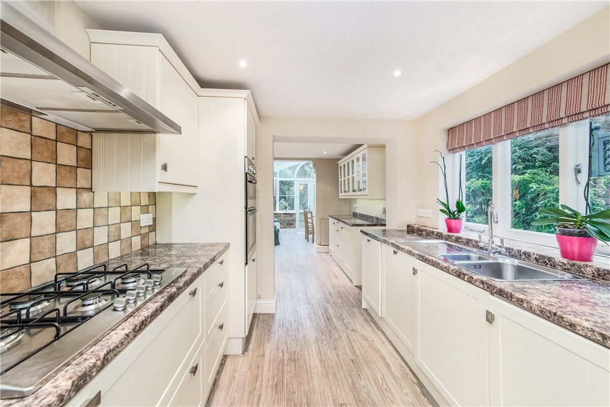 house for sale in Hugon Road, Fulham, London, SW6 FLH150214 Knight