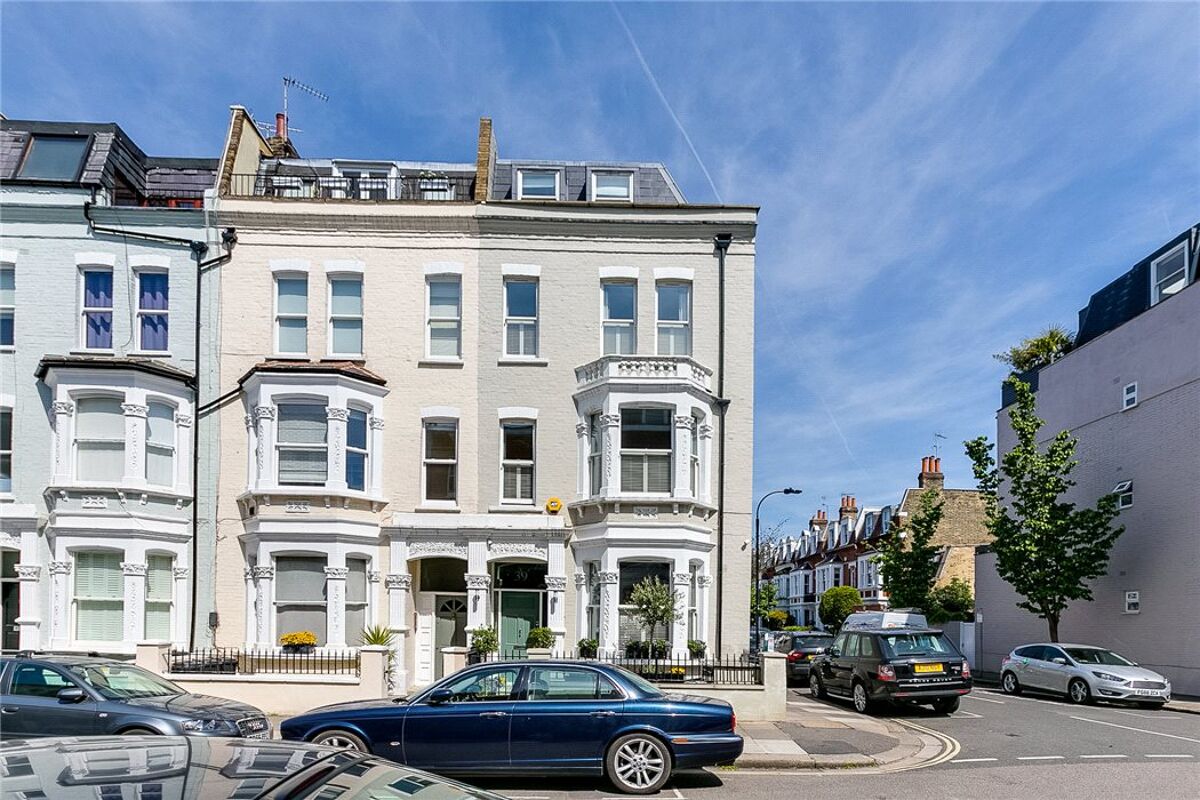 house for sale in Waldemar Avenue, Fulham, SW6 FLH160095 Knight Frank