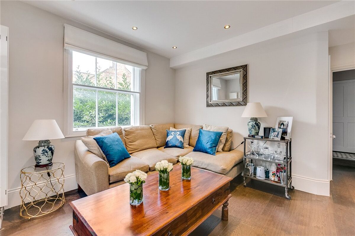 flat for sale in Wandsworth Bridge Road, London, SW6 FLH170048