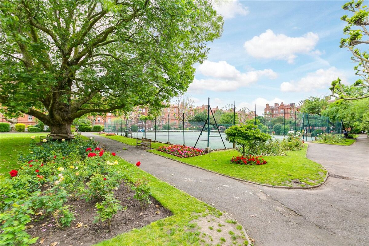 Onroerend goed te koop Spencer Mansions, Queen's Club Gardens, Barons