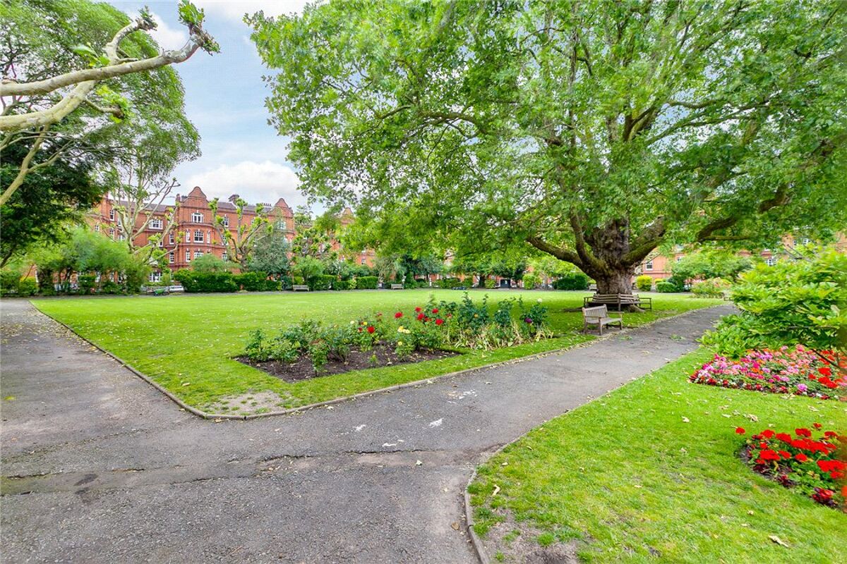 Onroerend goed te koop Spencer Mansions, Queen's Club Gardens, Barons