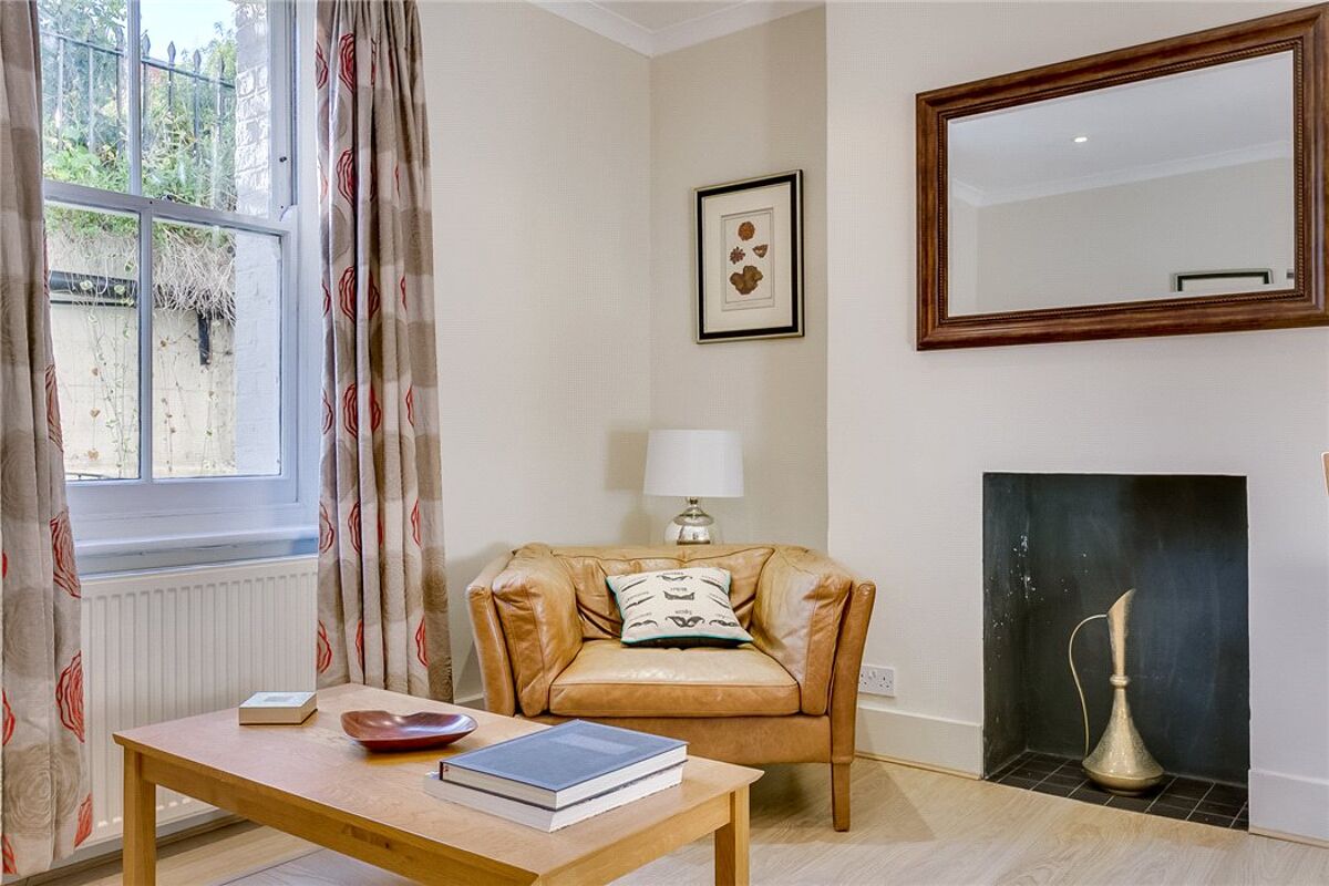 flat for sale in Spencer Mansions, Queens Club Gardens, Barons Court ...