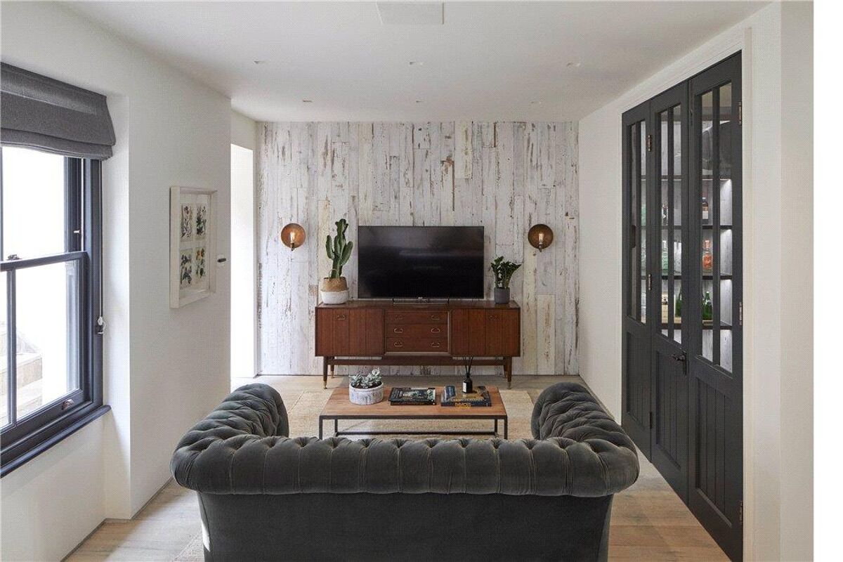 house for sale in Walham Grove, Fulham, London, SW6 FLH180113