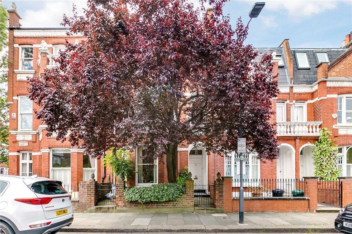 house for sale in Bowerdean Street, Peterborough Estate, Parsons Green