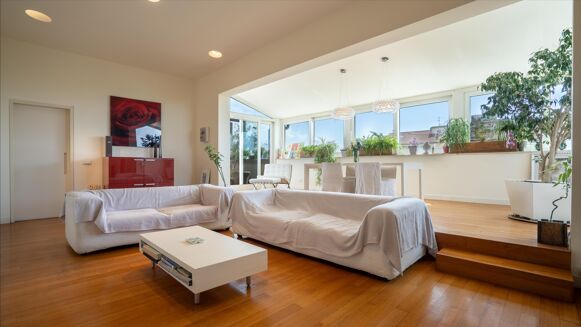 Picture of 2 bedroom penthouse for sale.