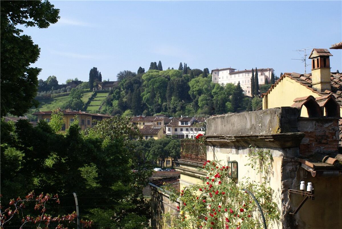 apartment for sale in Palazzo Bardi, Florence FLO170039 Knight Frank