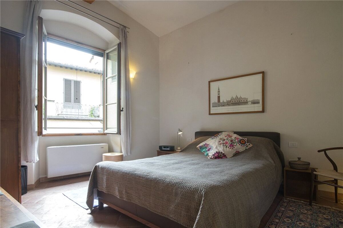 apartment for sale in Palazzo Bardi, Florence, Tuscany FLO180014 Knight Frank