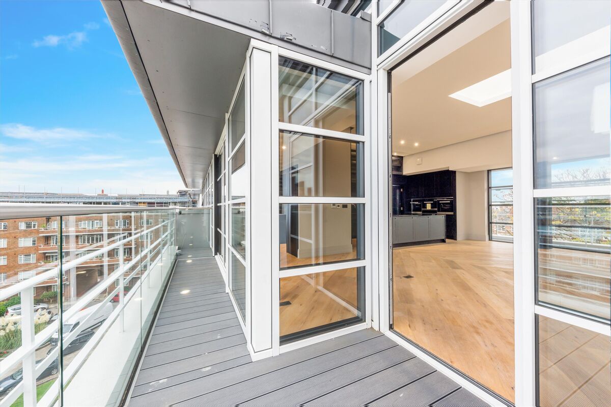 penthouse to rent in Barons Keep, Gliddon Road, London, W14 FLQ012074801 Knight Frank