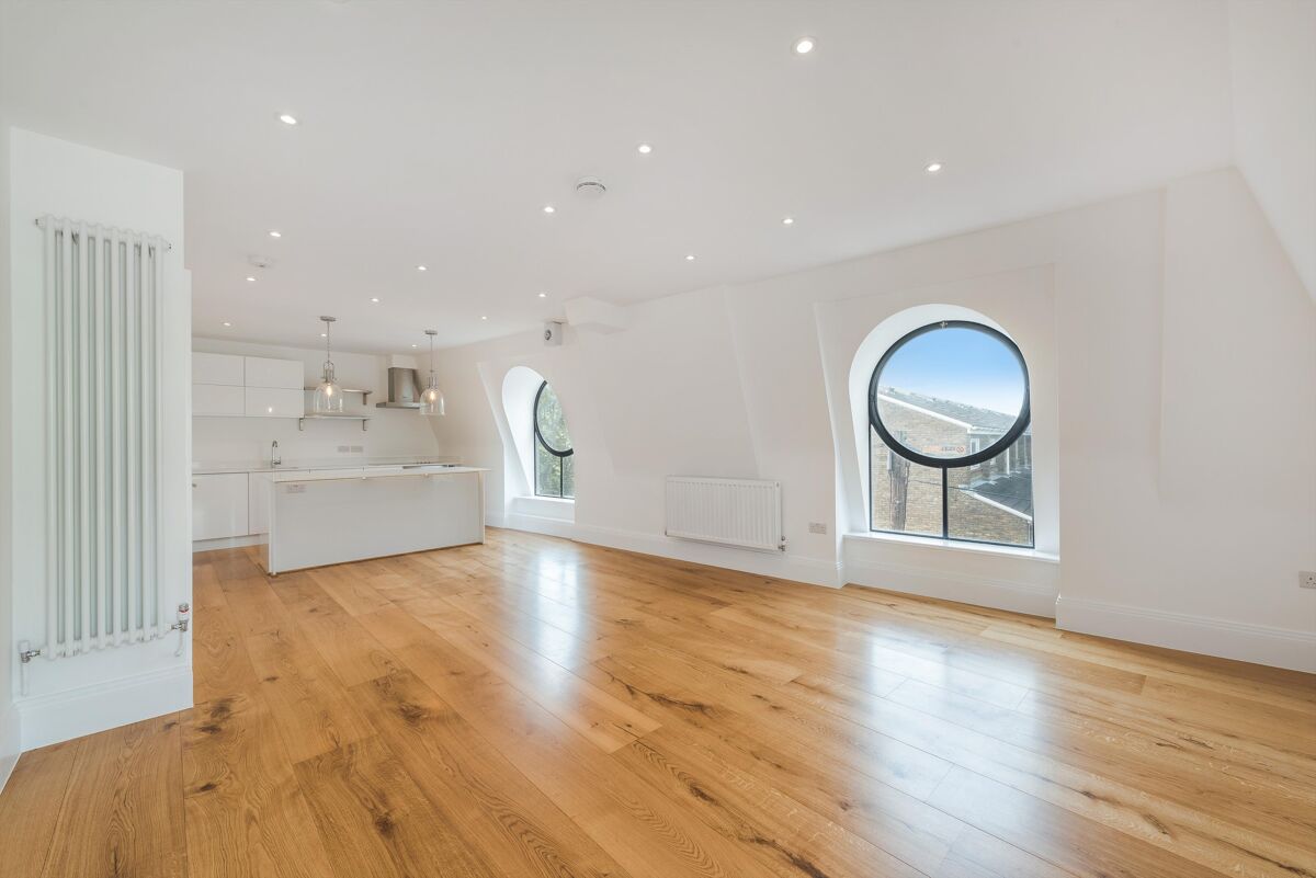 flat to rent in Brecon Road, London, W6 FLQ012171097 Knight Frank