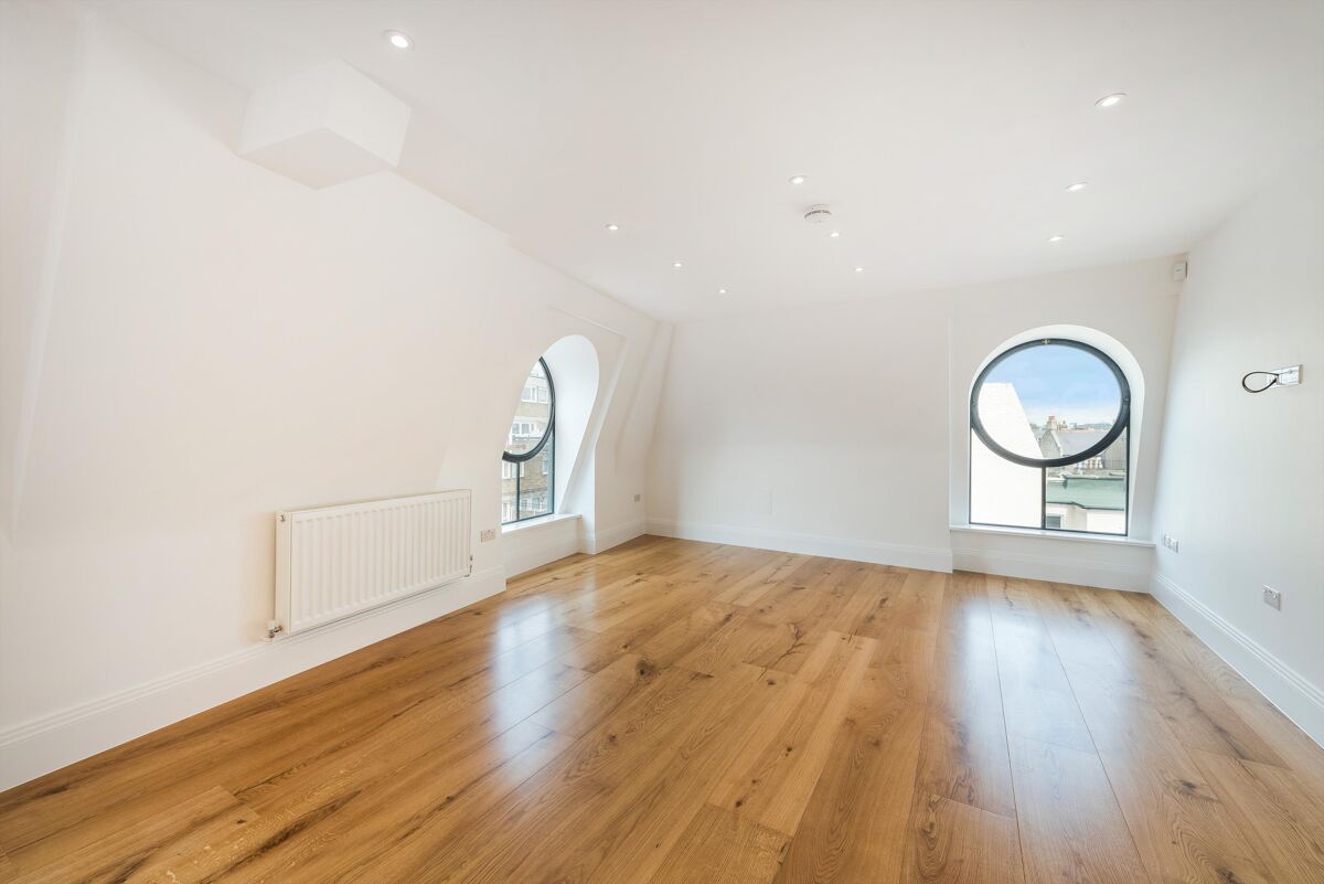 flat to rent in Brecon Road, London, W6 FLQ012171097 Knight Frank