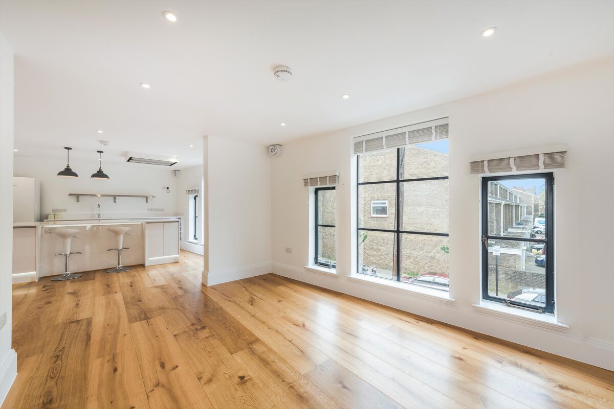 flat to rent in Brecon Road, London, W6 FLQ012175152 Knight Frank