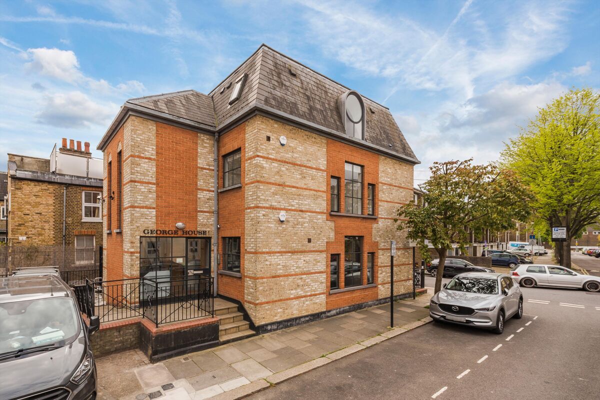 flat to rent in Brecon Road, London, W6 FLQ012175152 Knight Frank