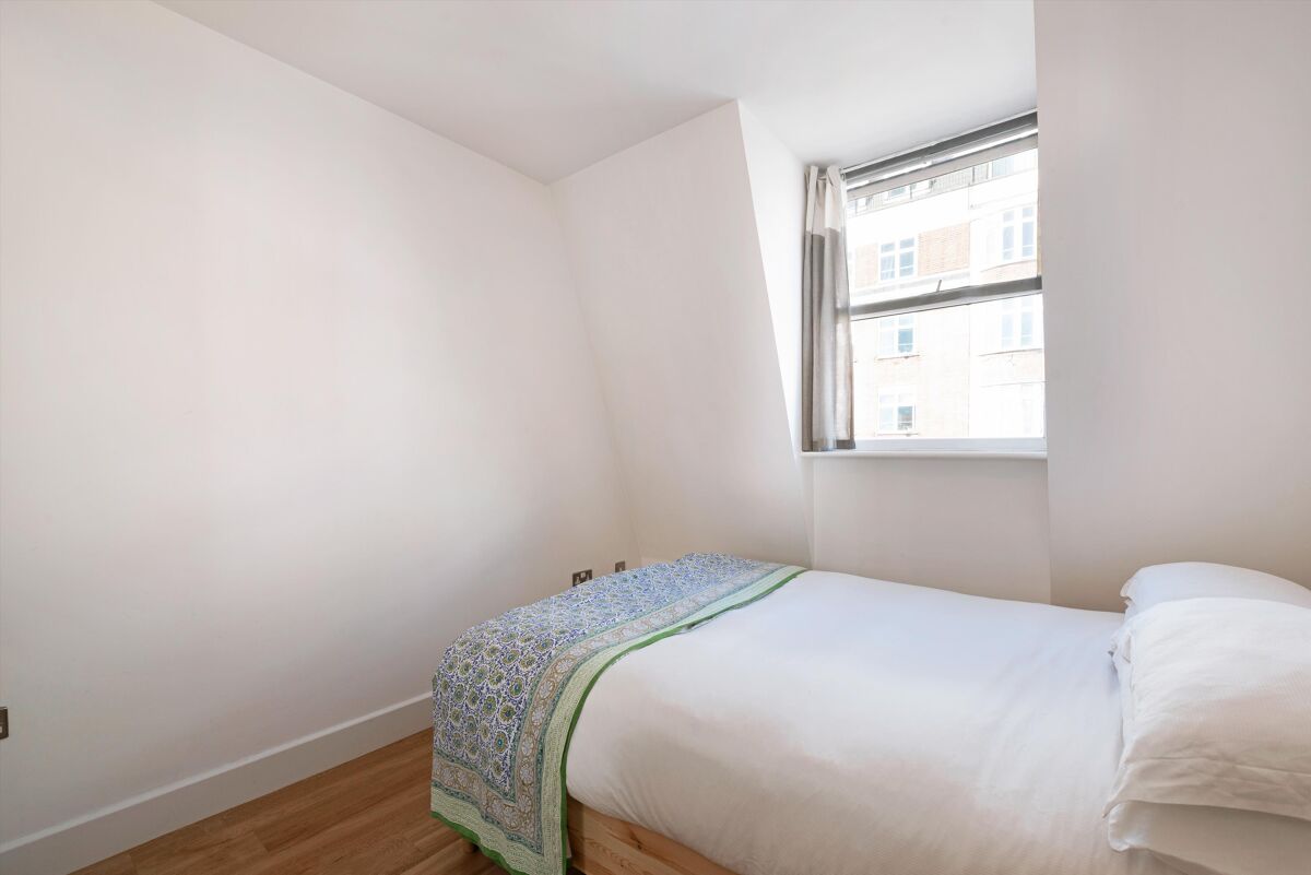 flat to rent in Fulham High Street, Fulham, London, SW6 FLQ012243155