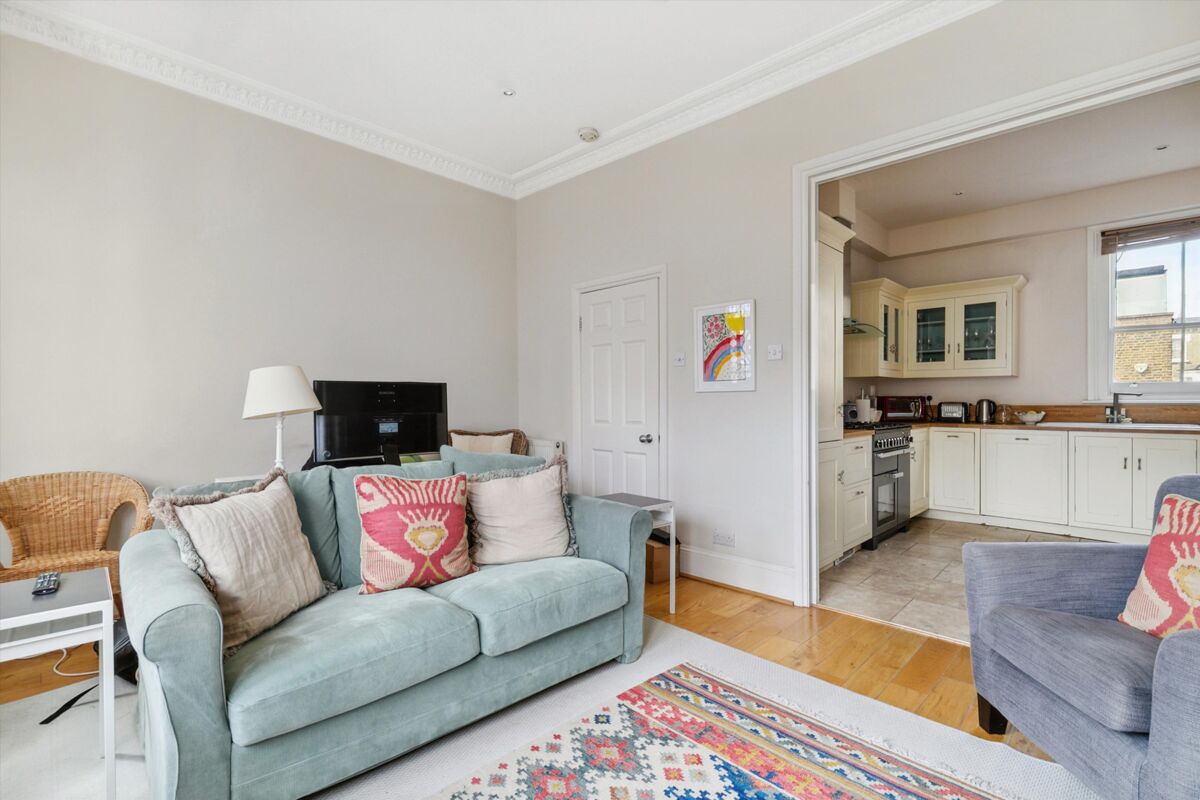 to rent in Winchendon Road, Fulham, London, SW6 FLQ012243897 Knight Frank