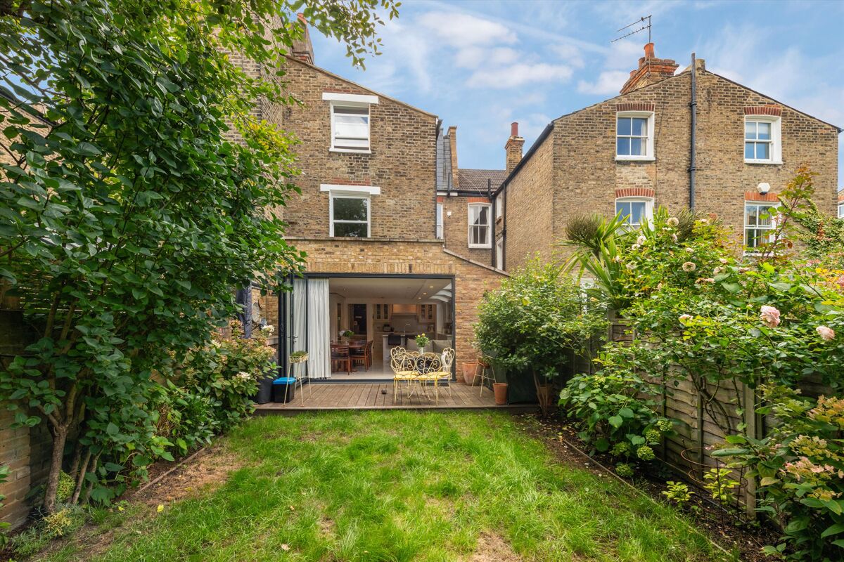 house to rent in Fernhurst Road, London, SW6 FLQ012301009 Knight Frank