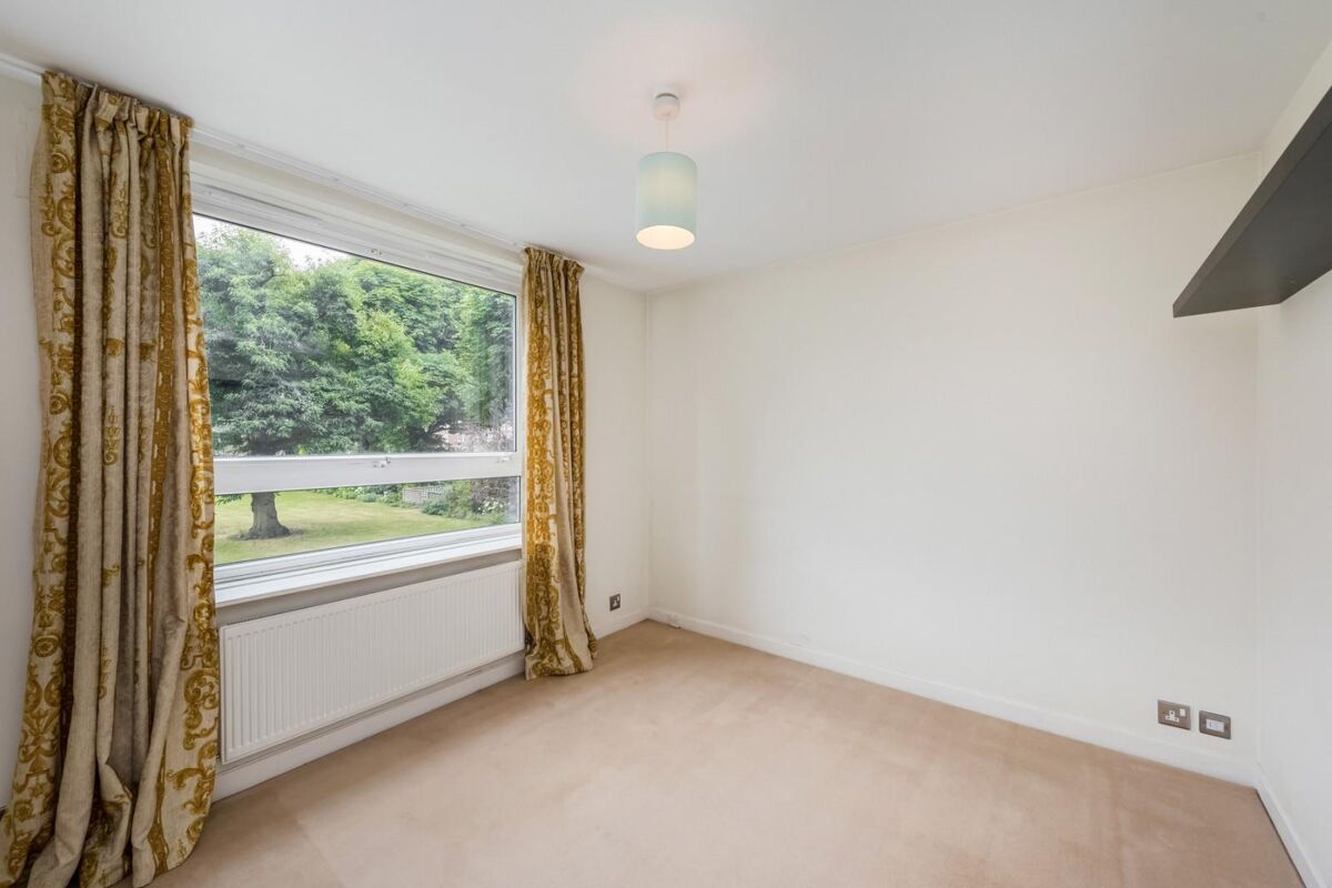 flat to rent in Napier Court, Ranelagh Gardens, London, SW6