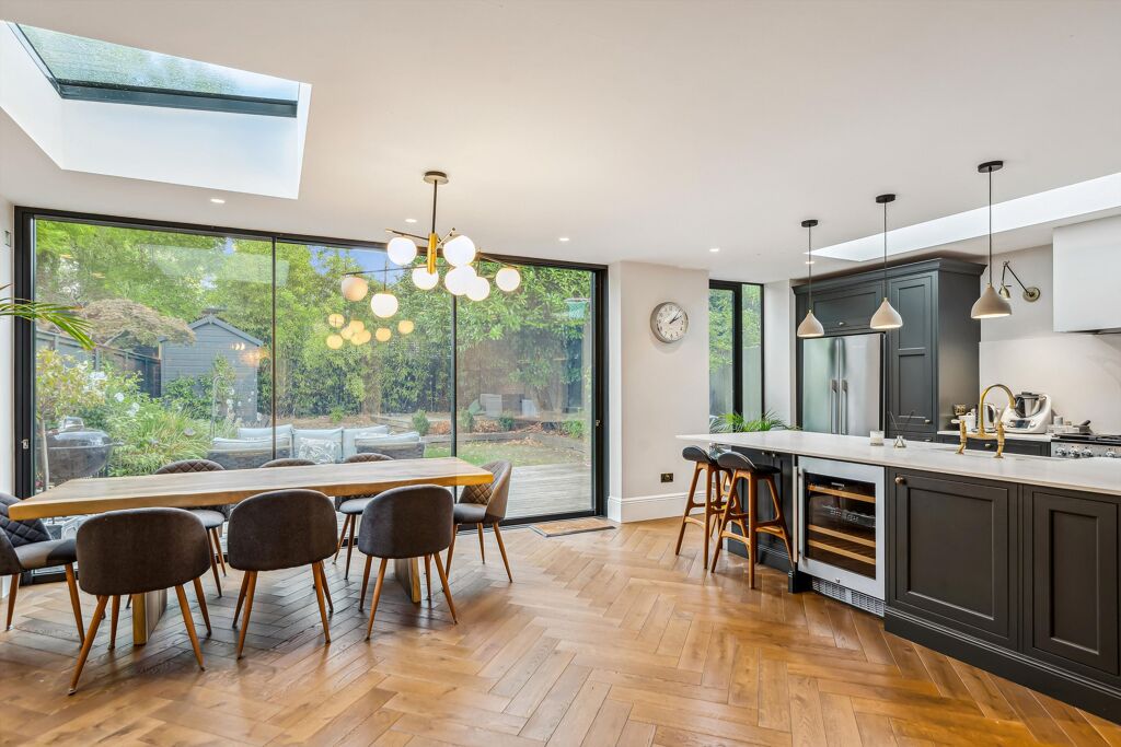 Image of Burntwood Close, Wandsworth Common, London, SW18