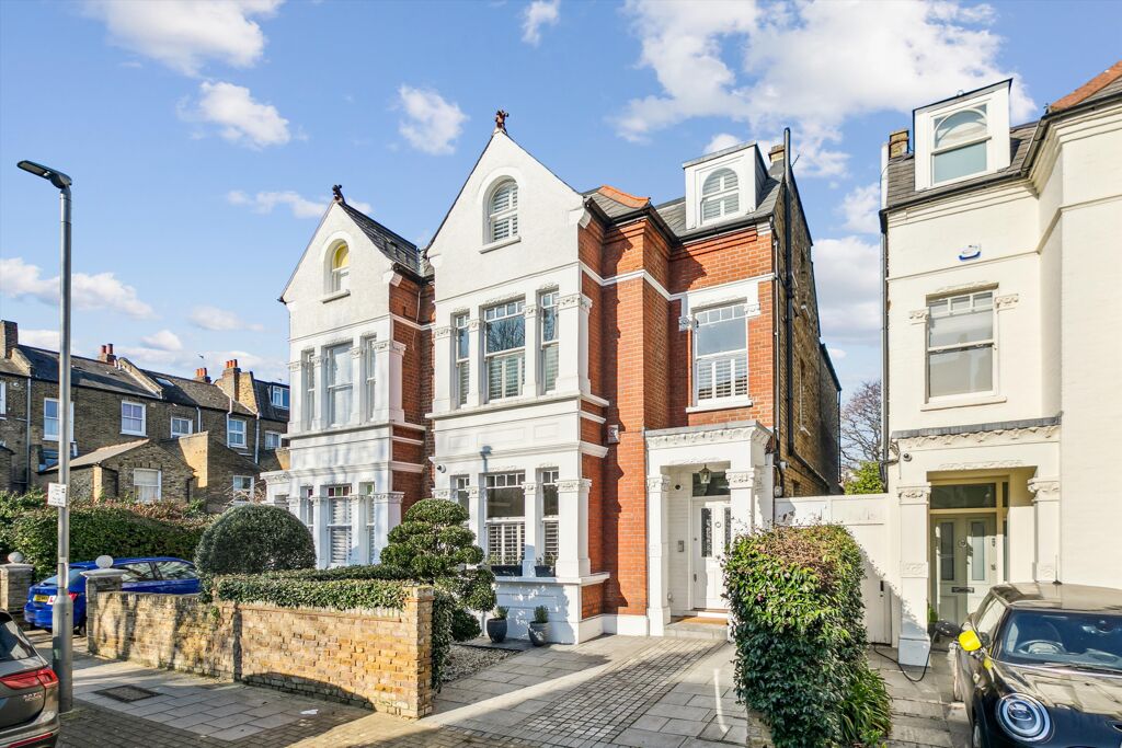 Image of Henderson Road, London, SW18