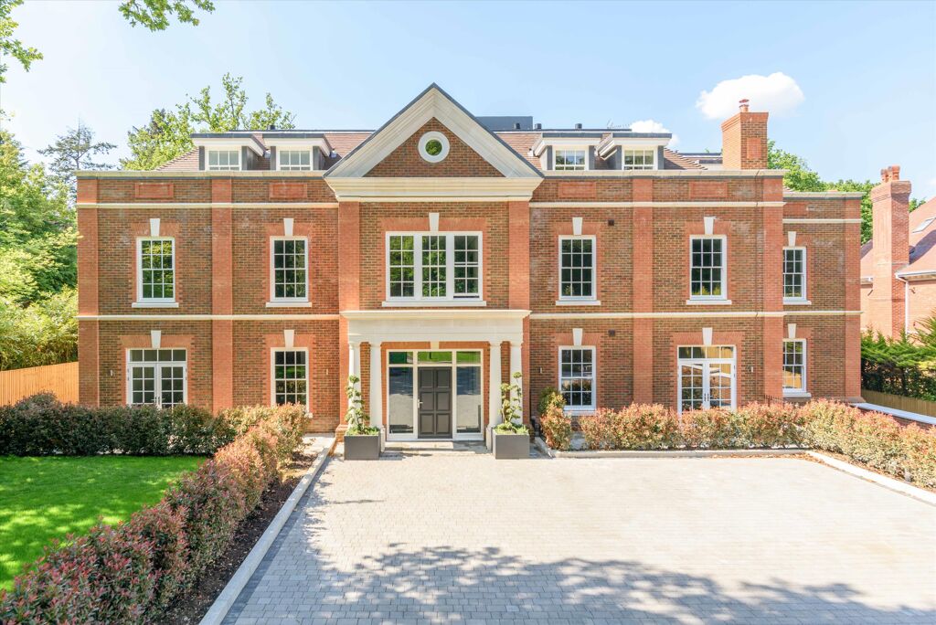 Image of London Road, Sunningdale, Ascot, Berkshire SL5