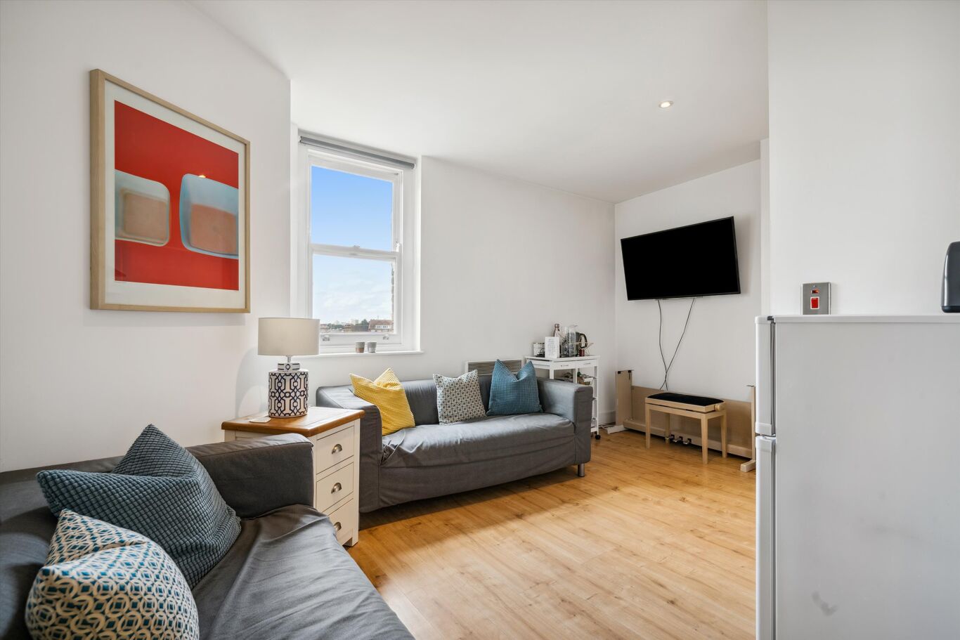 Image of Clapham High Street, London SW4