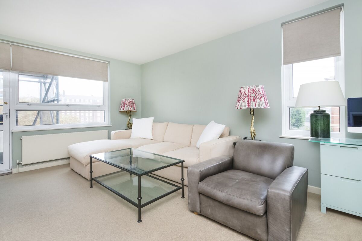 flat to rent in Napier Court, Ranelagh Gardens, Fulham, London, SW6
