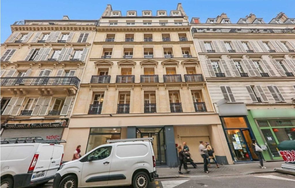 Image of 18 RUE D'HAUTEVILLE, 75010, PARIS